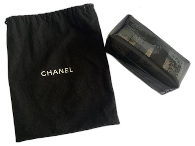 Chanel Sacos de embreagem Preto Plástico  ref.968471