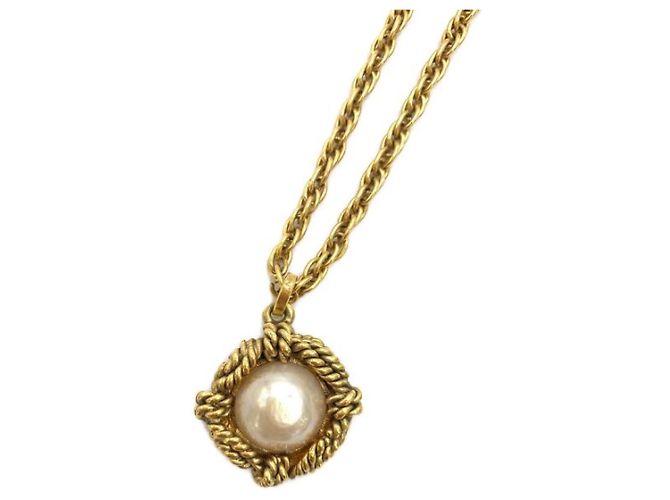 ***Colar com design de pérolas CHANEL Dourado