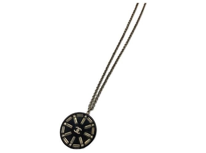 ***Colar CHANEL círculo coco marca Preto