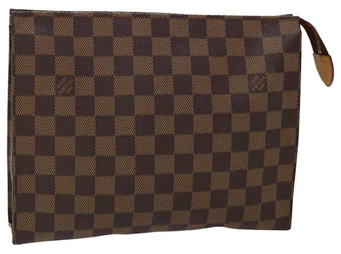 Pre-Owned Louis Vuitton Clutch Bags | Luxe Collective
