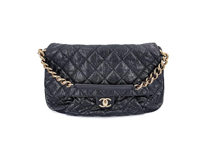 Handbags Chanel Jumbo Distressed Caviar Black Bag