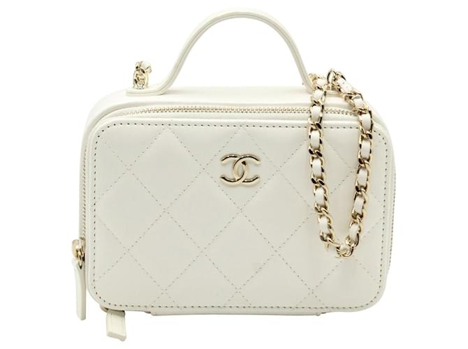 Chanel Quilted Double Zip Small Vanity Case in White Shiny Lambskin Leather