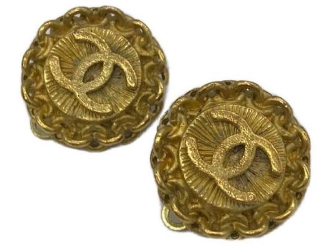 Boucles d'oreilles Chanel dorées