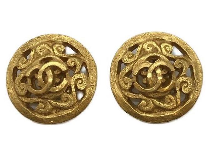 ***CHANEL  90Pendientes marca coco