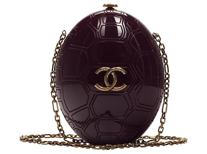 Erstaunliche Chanel Turtle Limited Tasche Lila Kunststoff  ref.971889