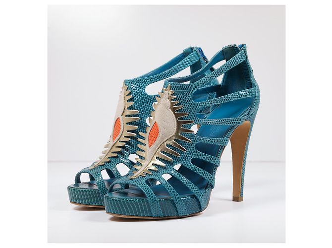 Hermès Amazing Hermes Natural Lizard Heels Multiple colors