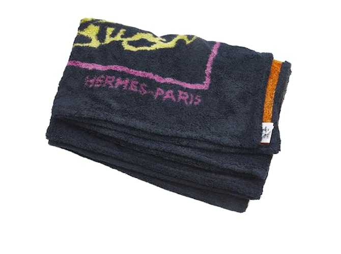 Hermès Strandtuch aus Baumwolle mit Leopardenmuster Mehrfarben  ref.971987
