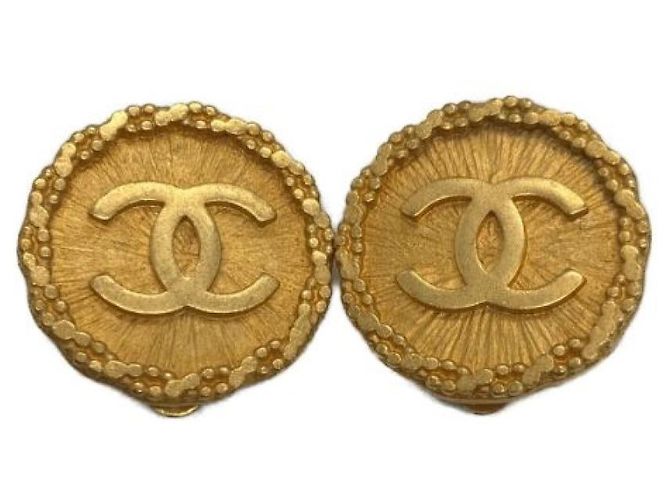 ***Orecchini rotondi CHANEL Coco Mark D'oro 