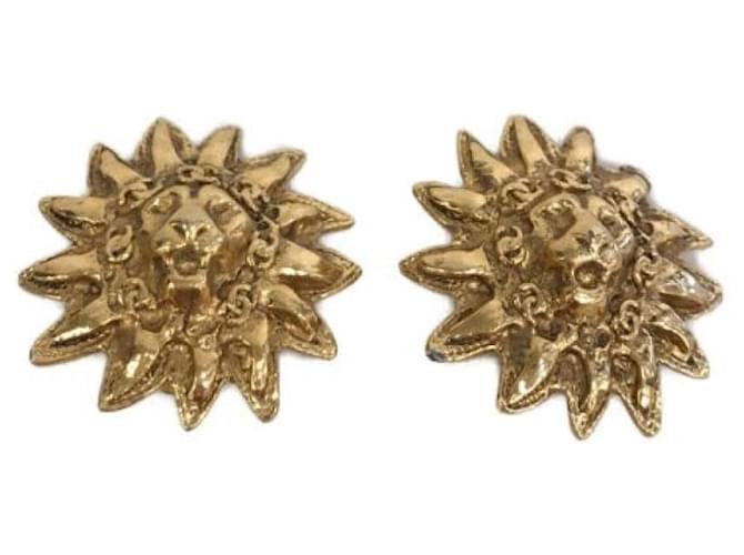***CHANEL  lion motif earrings Golden  ref.972255