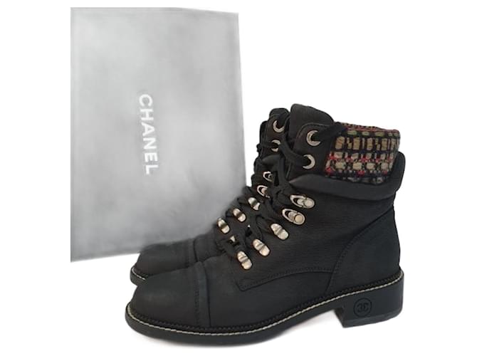Ankle Boots Chanel Chanel Black Nubuck Tweed Lace-Up Combat Boots Size 38 FR