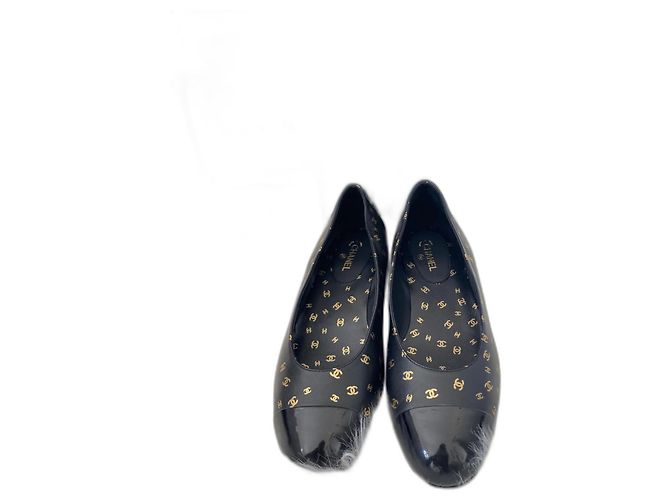 Bailarinas Chanel de piel negra Negro