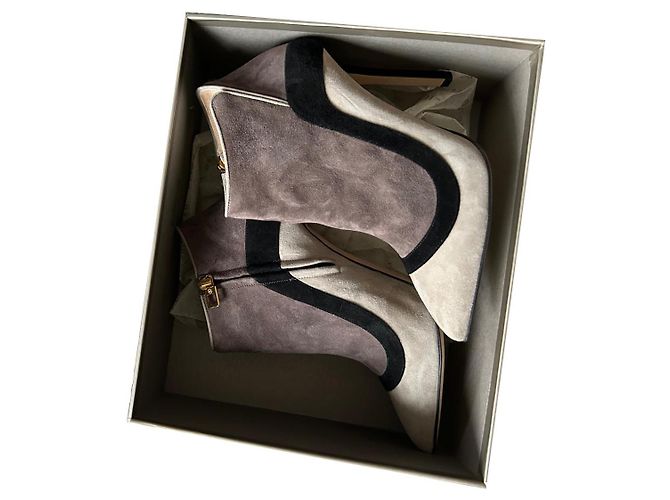 Botines Elie Saab de cuero chocolate