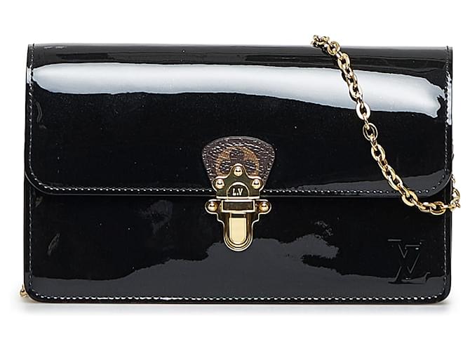 Cherrywood patent leather handbag Louis Vuitton Black in Patent