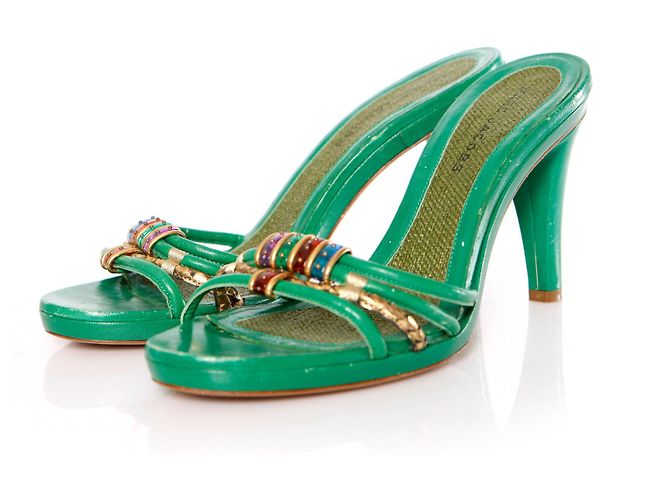 MARC JACOBS, Grüne Ledersandalen.