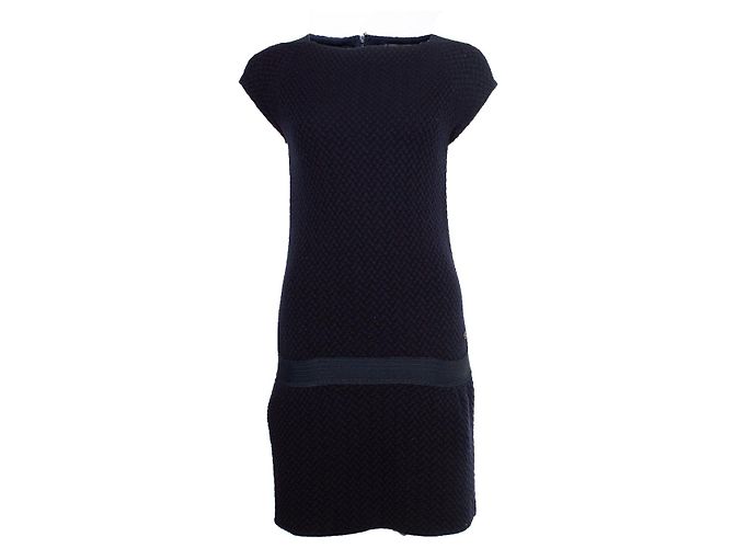 Chanel, vestido de tecido azul com bolsos