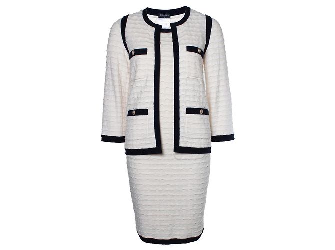 Chanel, conjunto co ord em malha azul e off white