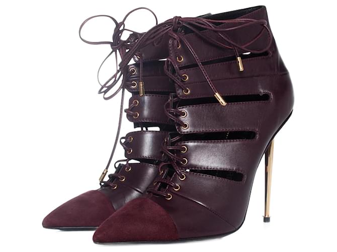 Tom Ford, Cut out lace-up ankle boots Red Leather  ref.1002183