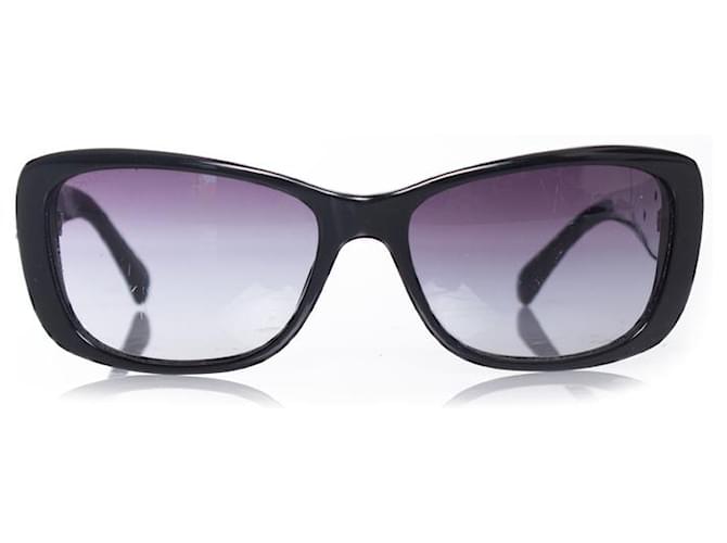 Chanel, Black camellia sunglasses  ref.1002279
