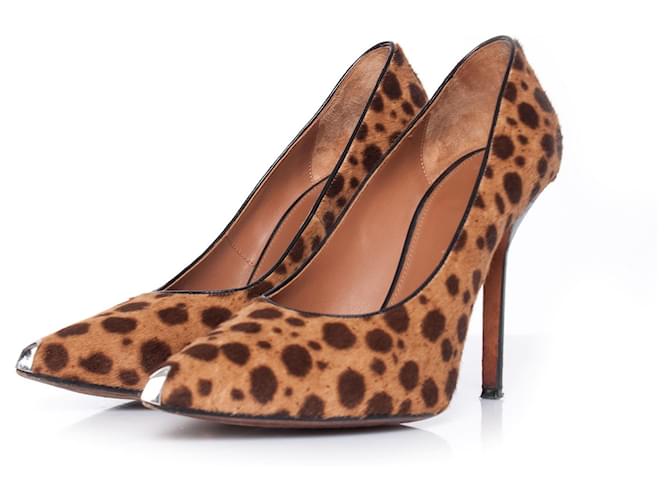 GIVENCHY, Leopard print pony skin pumps. Brown Leather  ref.1002335