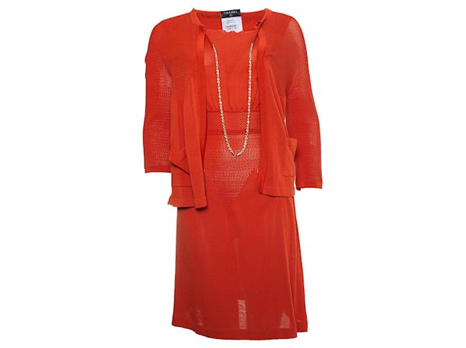 Chanel, Terrafarbenes Set aus Kleid und Strickjacke Orange Baumwolle  ref.1002358