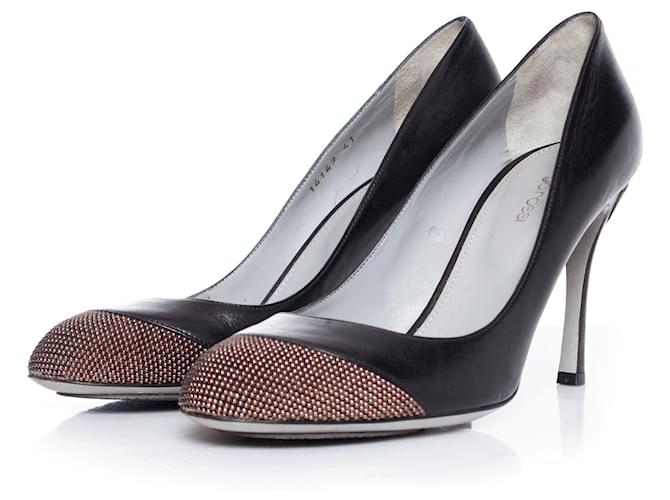 sergio rossi, pumps in black with studs. Leather  ref.1002361