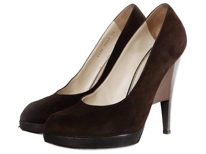 YVES SAINT LAURENT, suede pump with architectural heel Brown Leather Patent leather  ref.1002441