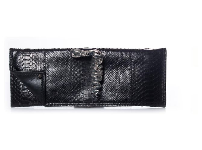 Autre Marque Maison Du Posh, Knöchelring-Python-Clutch in Schwarz.
