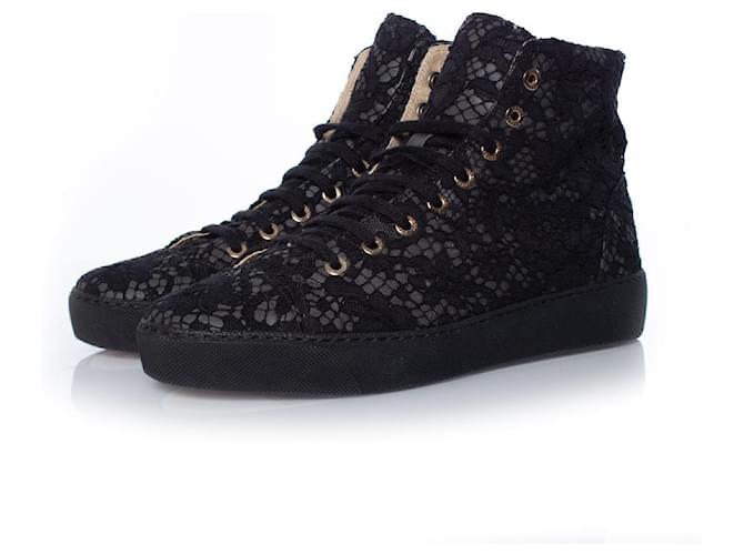 Chanel, Zapatillas altas con cordones Negro  ref.1002654
