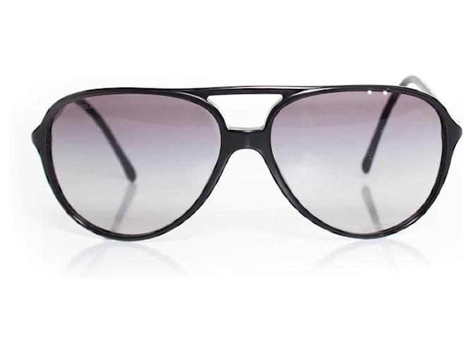 Chanel, Óculos de sol aviador pretos  ref.1002752