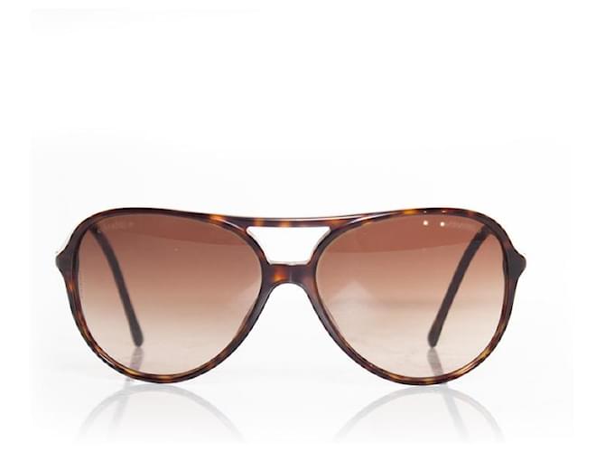 Chanel, Óculos de sol aviador castanhos Marrom  ref.1002753