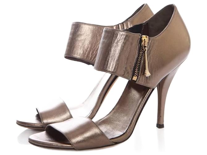 gucci, bronze colored sandals in size 39. Brown Golden Leather  ref.1002773