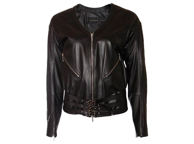 Plein Sud Plein Süd, Schwarze Lederjacke mit silbernen Reißverschlüssen.