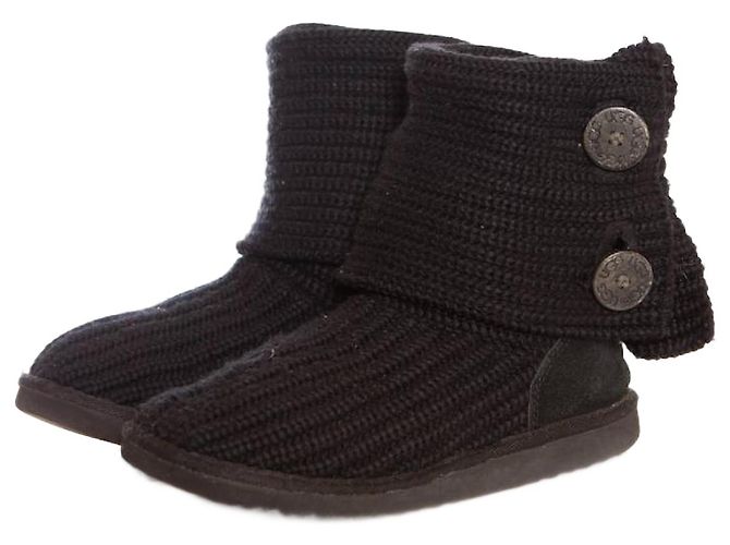 UGG, black knitted ankleboots.