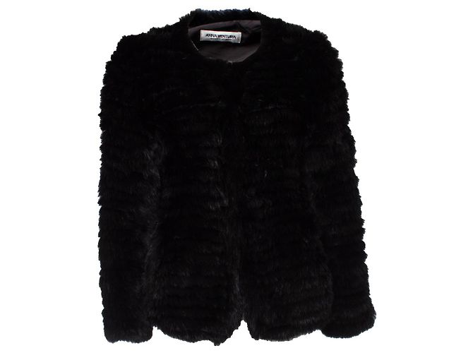 Autre Marque Anna Ventura, Strickjacke aus gestricktem Pelz Schwarz