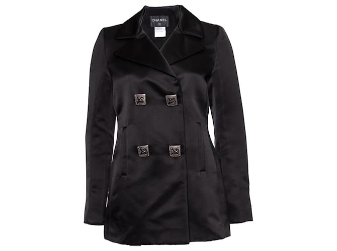 Chanel, chaqueta de seda con botones adornados Negro  ref.1003104