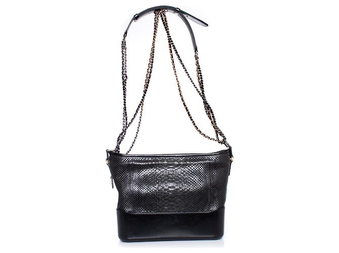 Chanel, Bolsa média Gabrielle python Preto 