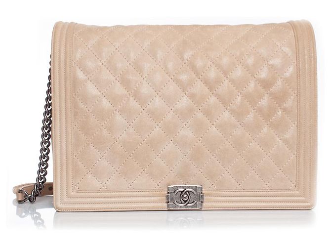 Le Boy Chanel, menino de couro grande e macio em bege Marrom
