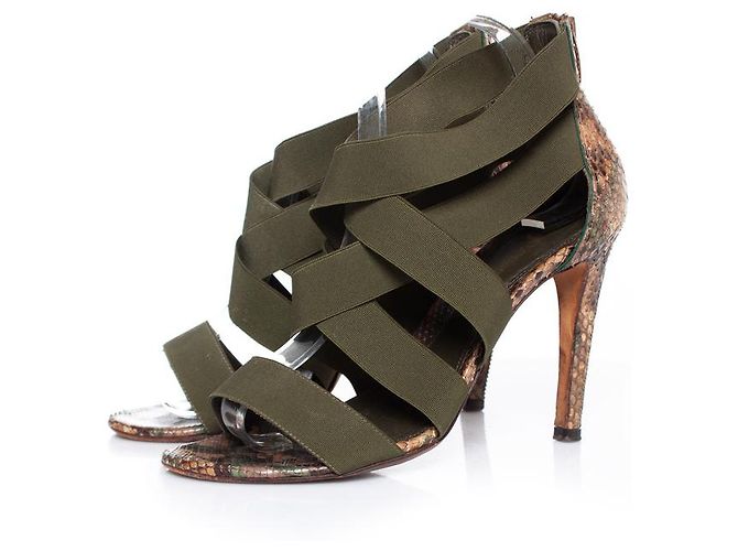 Sergio Rossi, Python-Sandalen mit elastischen Riemen. Grün 