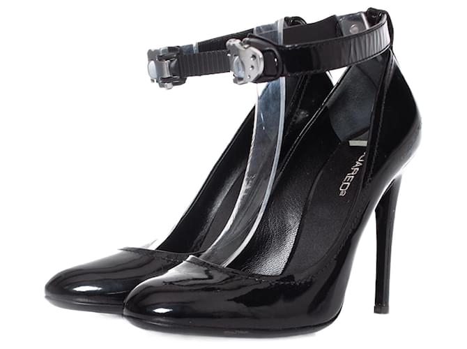 Dsquared2, Patent leather pumps in black  ref.1003167