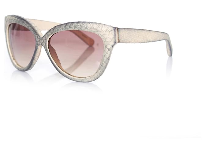 Autre Marque Linda Farrow Lujo, Gafas de sol color crema con forma de ojo de gato y piel de serpiente Blanco Cuero  ref.1003240