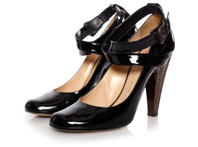 Giuseppe Zanotti, Schwarze Lackpumps mit bronzefarbenem Absatz 39.