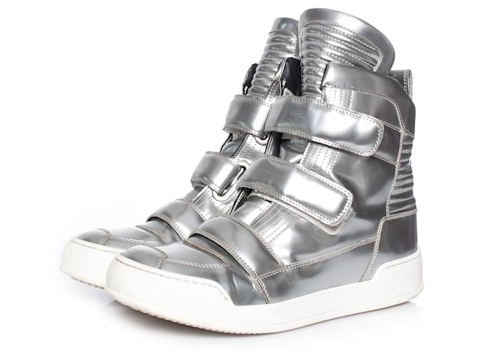 Balmain, Metallic high top sneakers. Silvery Leather  ref.1003329