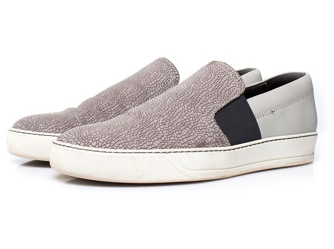 LANVIN, Slip-On-Sneaker aus Leder in Grau.
