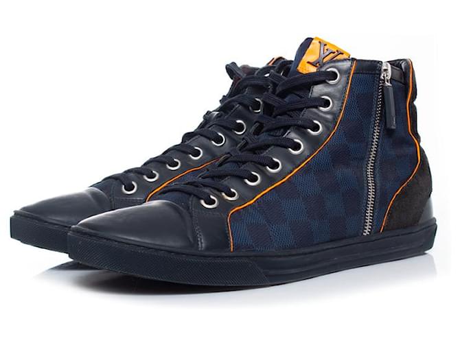 Louis Vuitton, Hohe Sneaker in Blau Leder  ref.1003522