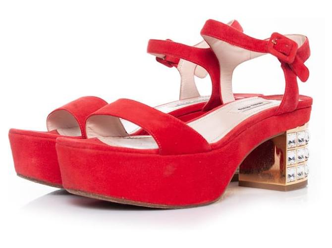 miu miu, Crystal embellished platform sandals Red Suede  ref.1003597