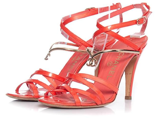 Chanel, Coral pink patent leather sandals  ref.1003598