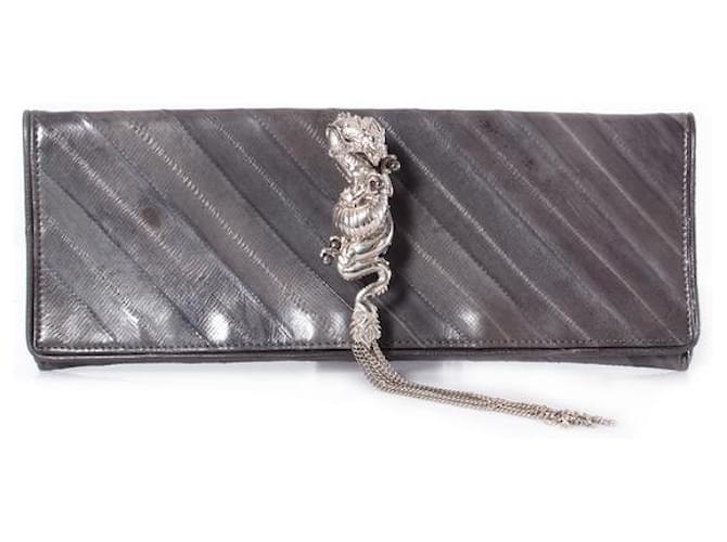 Autre Marque Maison Du Posh, knuckle ring clutch with dragon. Grey Leather  ref.1003620