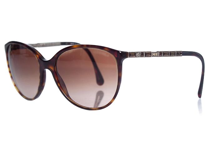 Chanel, gafas de sol marrones estilo ojo de gato Castaño 