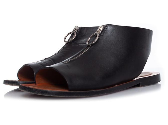 Céline Celine, Sandali con cerniera in pelle nera Nero