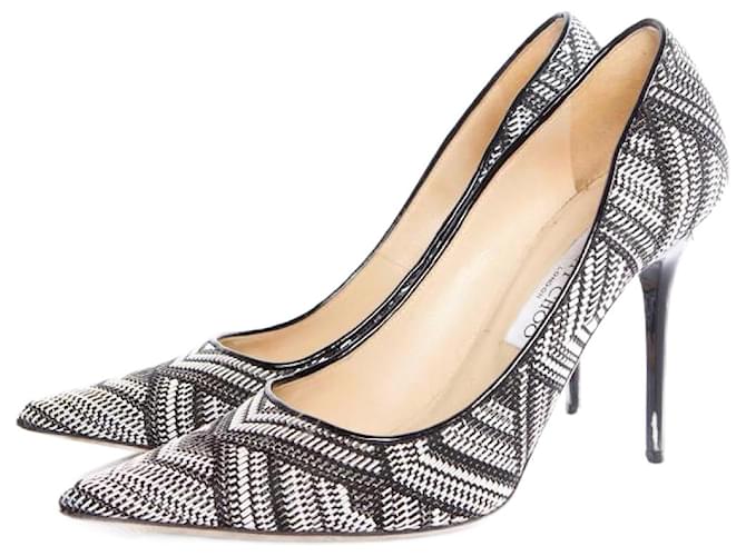 Jimmy Choo, Abel pointed woven fabric pumps in black and white with geometric print in size 40.  ref.1004110